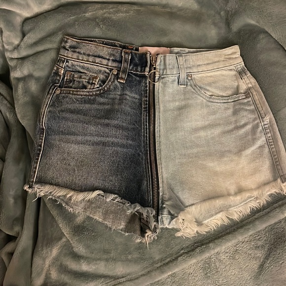 REVICE Pants - REVICE yin and Yang denim zip up shorts 26